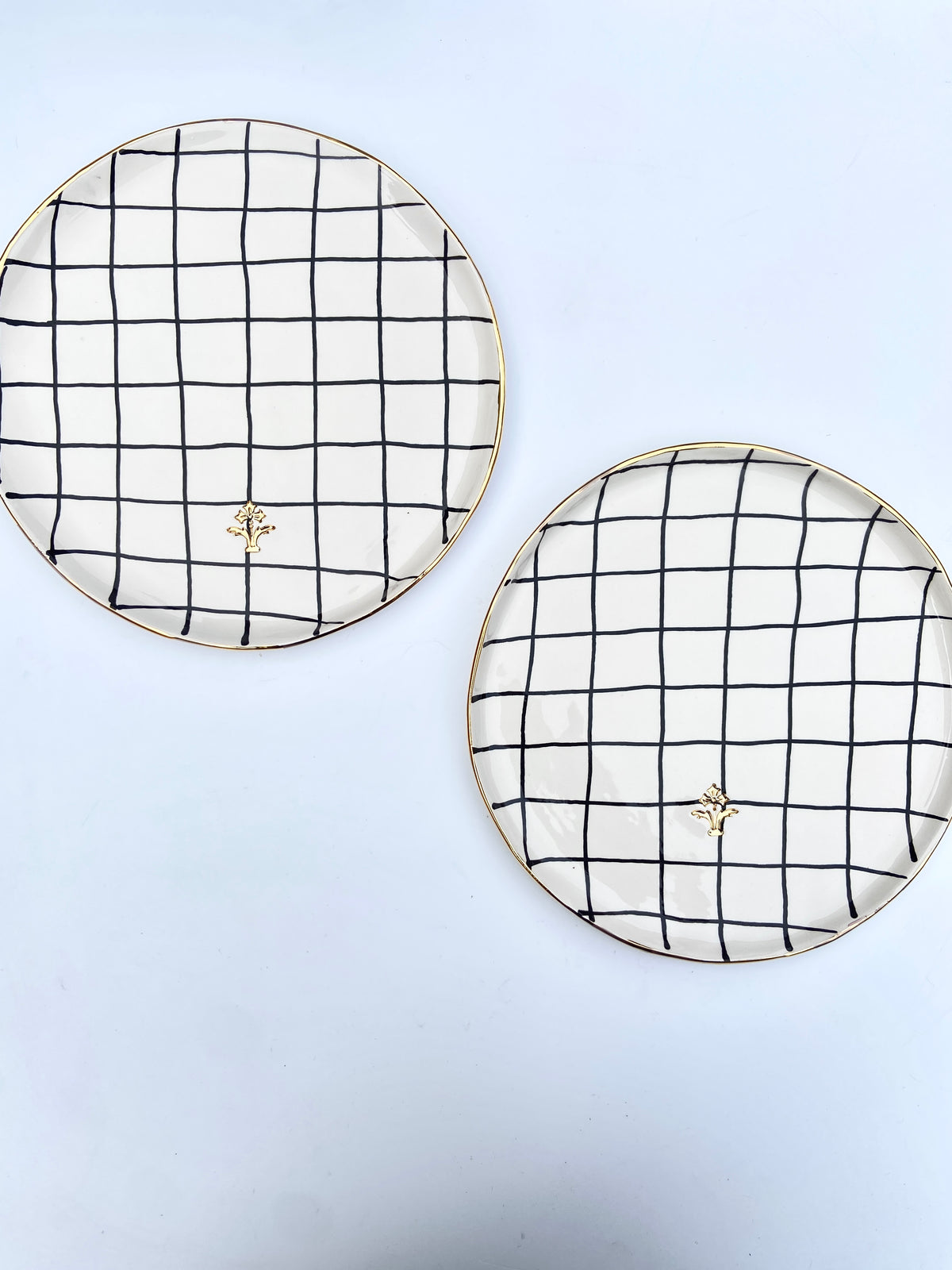 Large Serving Plate with Black Checked Pattern and Gold Flower Motif Stamp