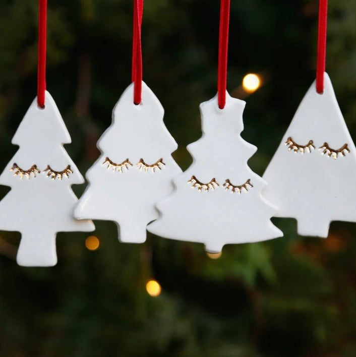 Set of 4 Christmas Tree Ornaments with Gold Eyelashes